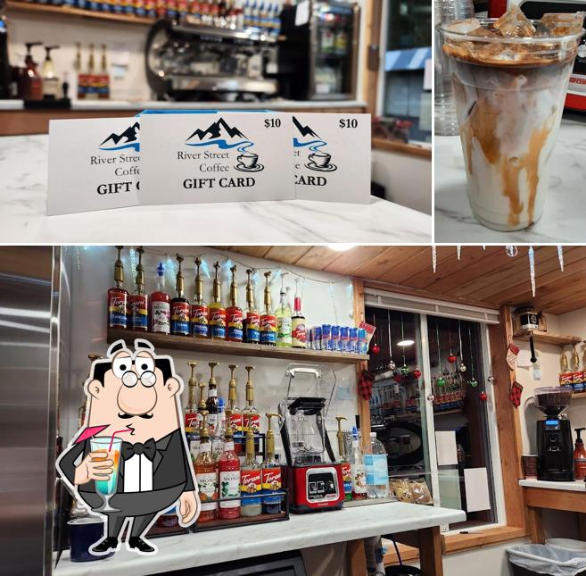 River Street Coffee