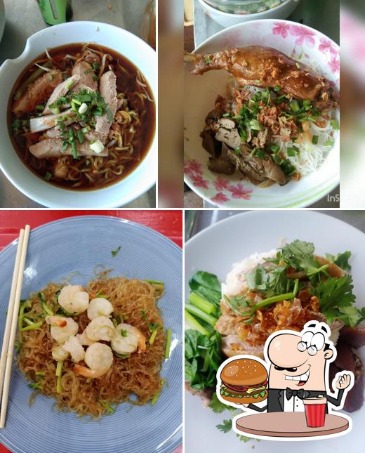 โก๋หรั่งเตี๋ยวเป็ดสาขา9