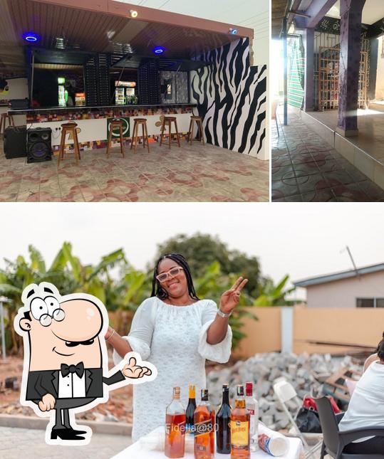 Serwaa Hor Pub and Grill