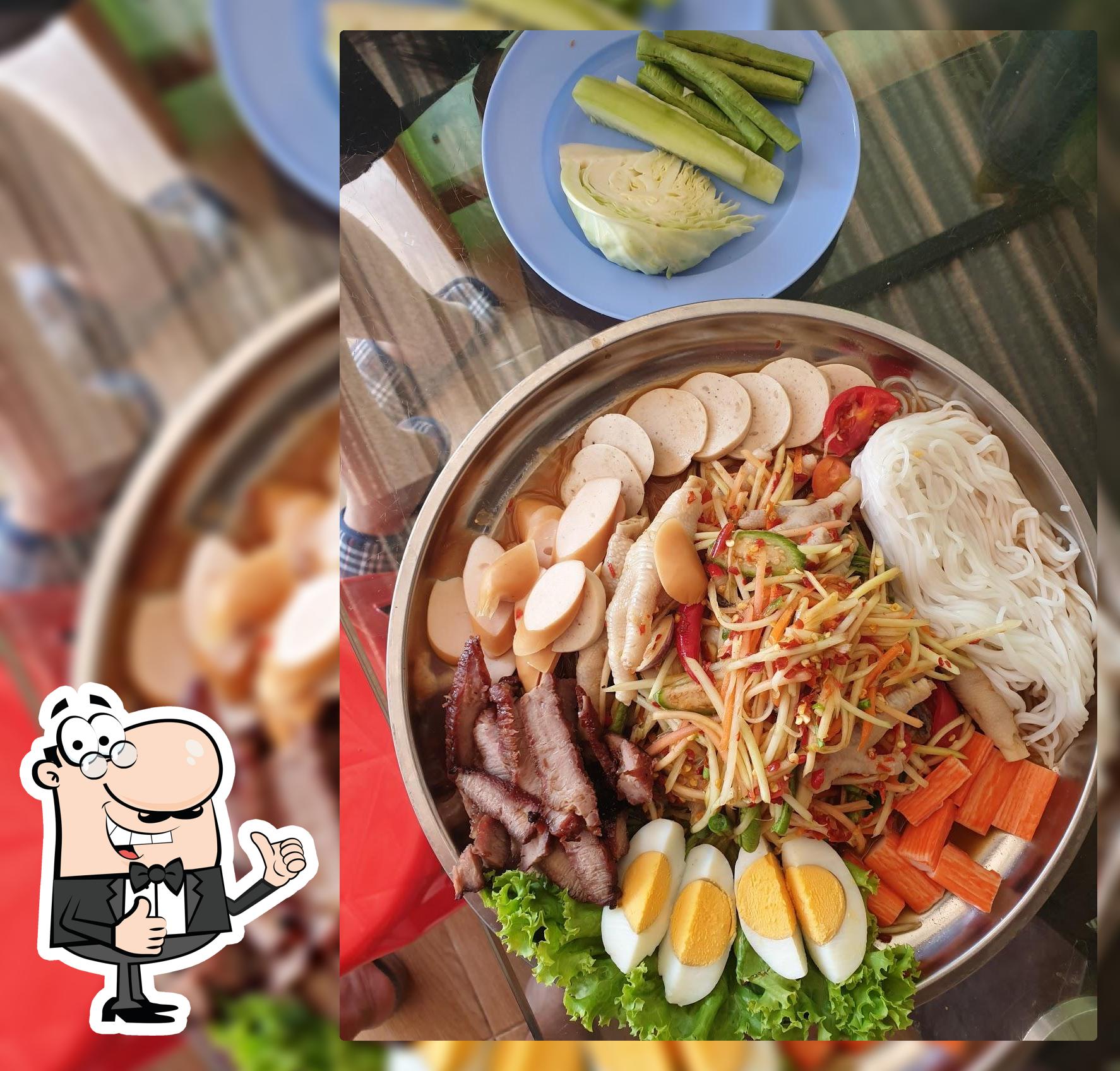 ร้านส้มตำถาดเจ้เล็ก