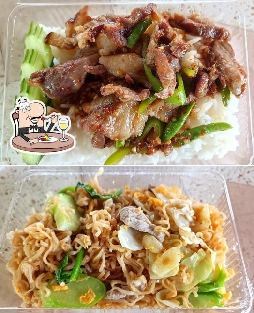 เจ๊ชุรี ส้มตำ อาหารตามสั่ง @บ้านม้า