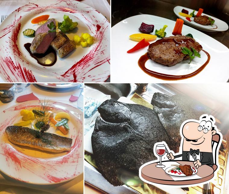 Hotel Restaurant - STRAUSS
