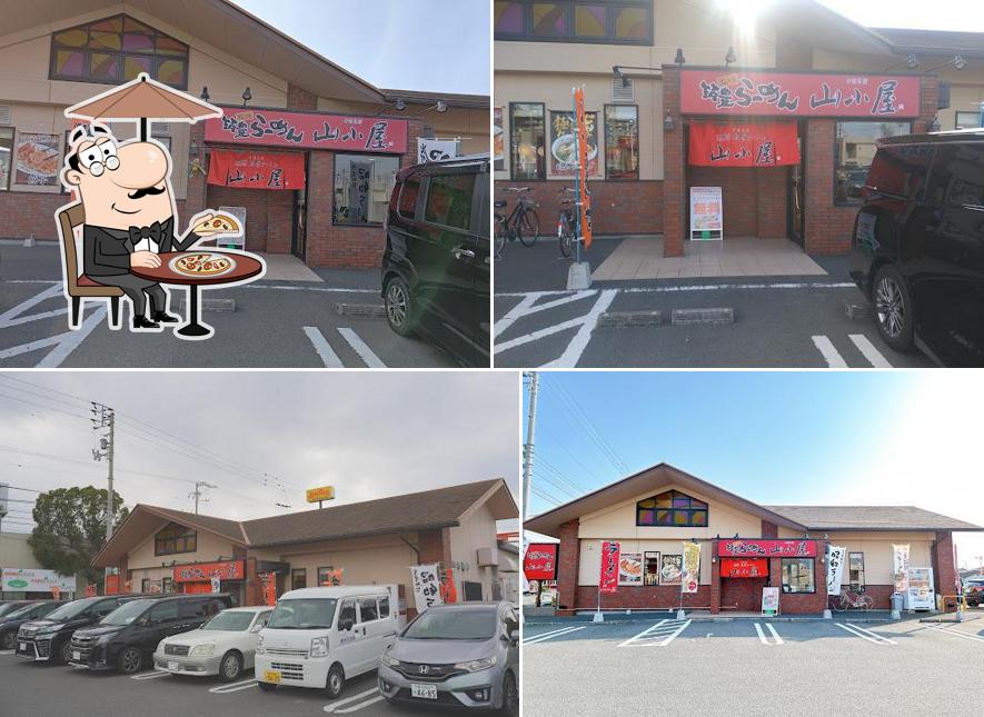 筑豊ラーメン山小屋 丸亀店