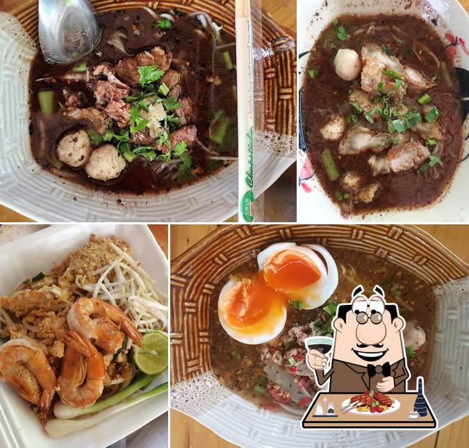 ก๋วยเตี๋ยวตายาย สูตรโบราณ บางปะหัน