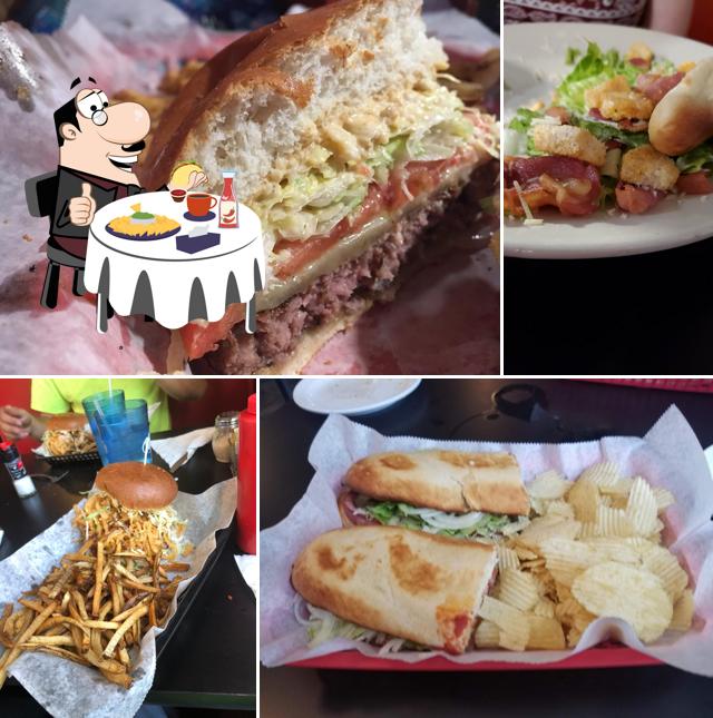 Al’s Woody’s Diner