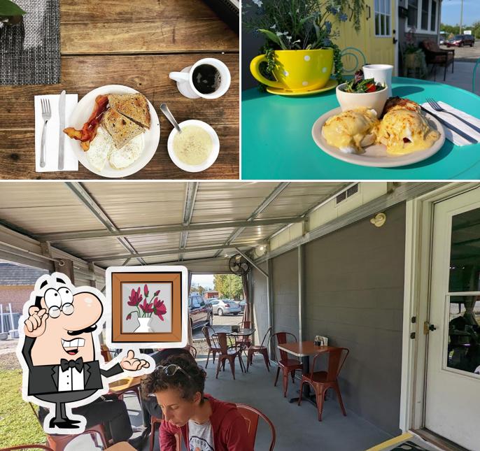 The Yellow Door Café