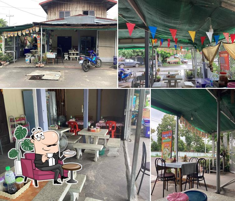 ร้านก๋วยจั๊บทรงเครื่องเสาสูง