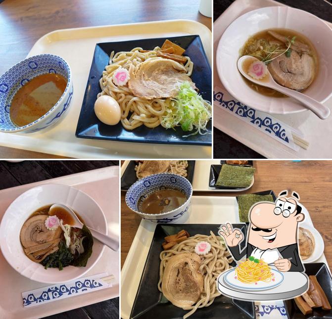 とみ田 フードスタジアム店