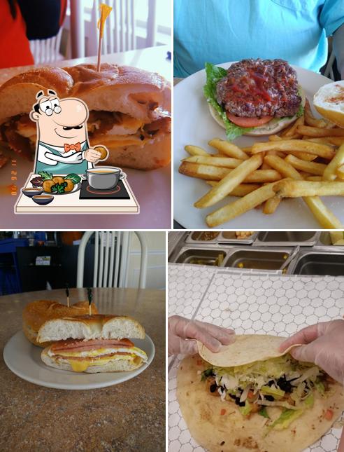 Castaways Cafe and Grill