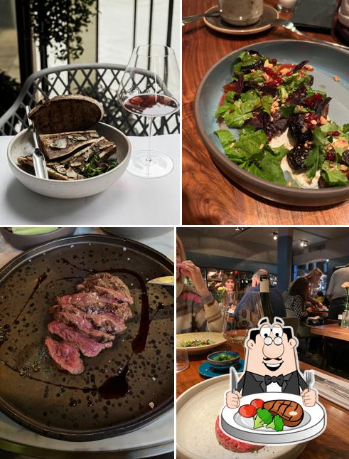 Стейк в "Max's beef for money"