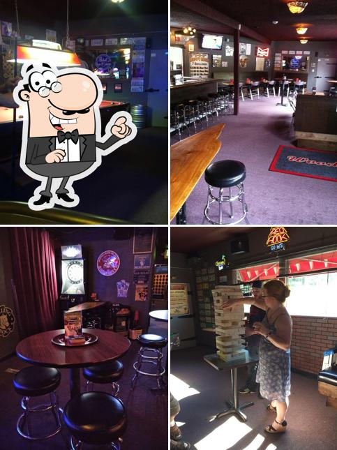 Woody's Bar