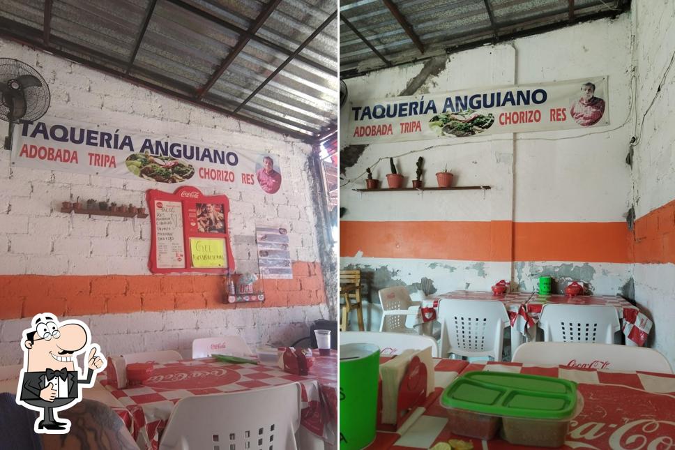 Taquería Anguiano