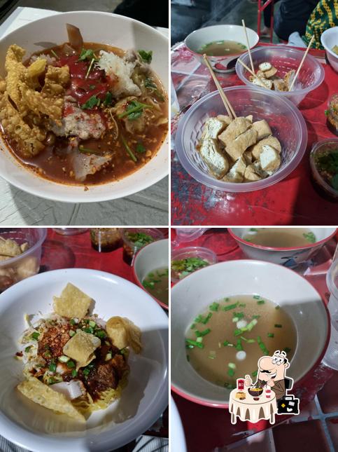 ก๋วยเตี๋ยวต้มยำนายผัด