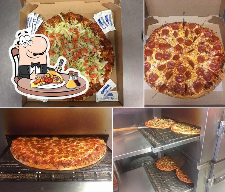 Fox's Pizza Den