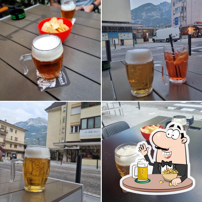 Zama's Bar