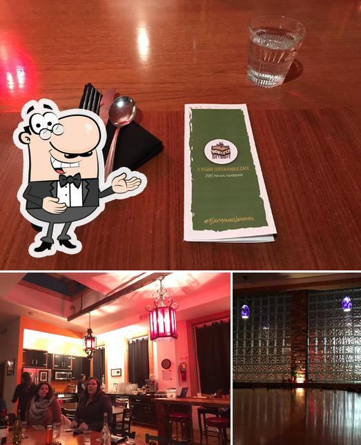 Nosh Pit Detroit