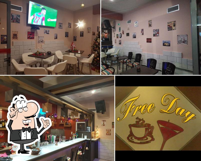 CAFE FREE DAY
