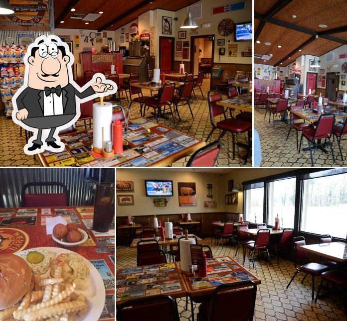 Johnny's Bar-B-Q