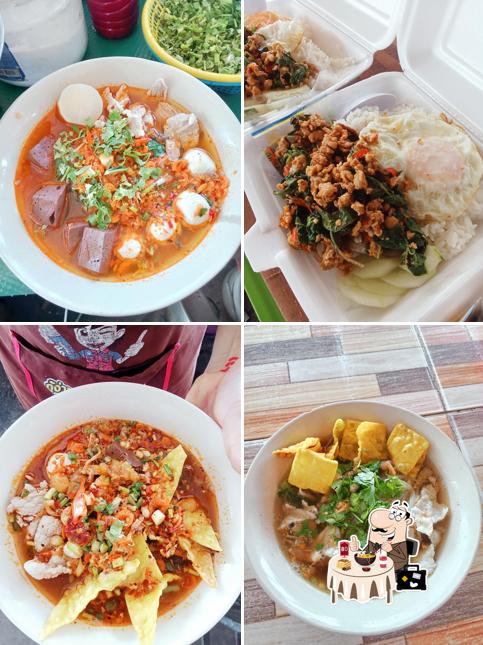 ร้านธนพรสามใบเถา