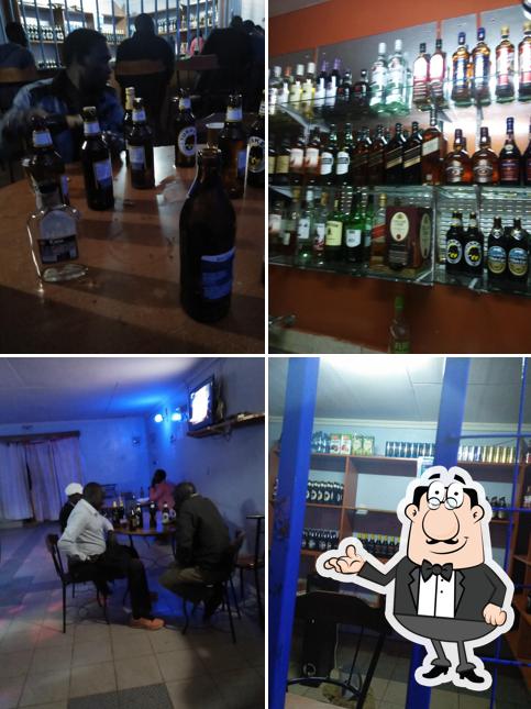 Friends Bar