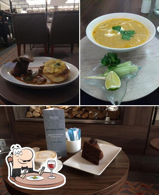 Four Lounge