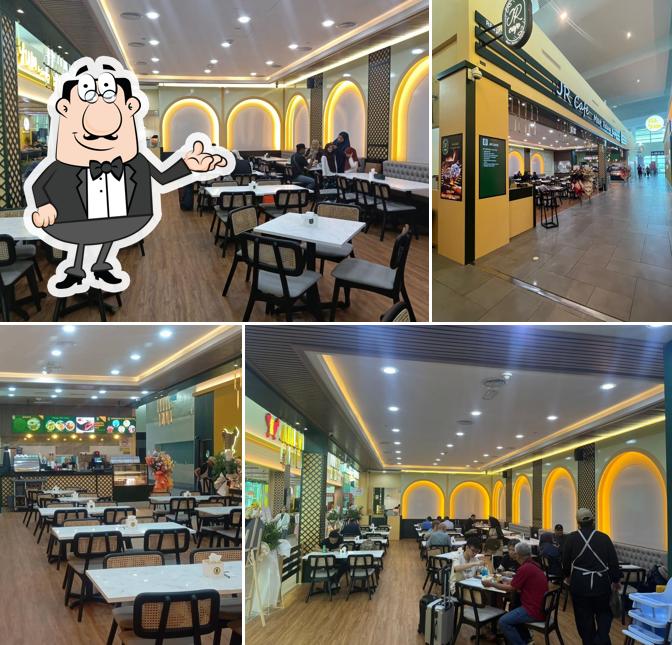 JR CAFE KLIA2