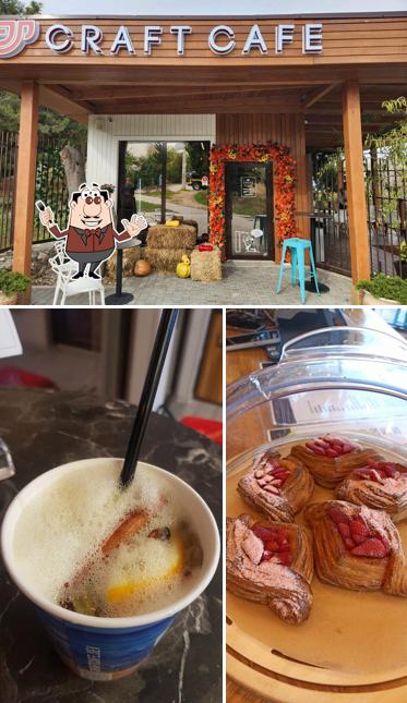 Это фотография, где изображены еда и внутреннее оформление в Craft Cafe