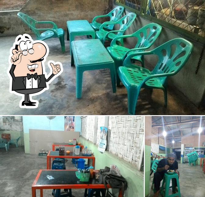 WARUNG SIMPANG TIGA
