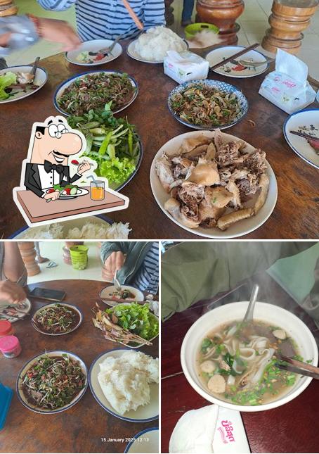 ຮ້ານລາບແມ່ເພັດ Mama Phet