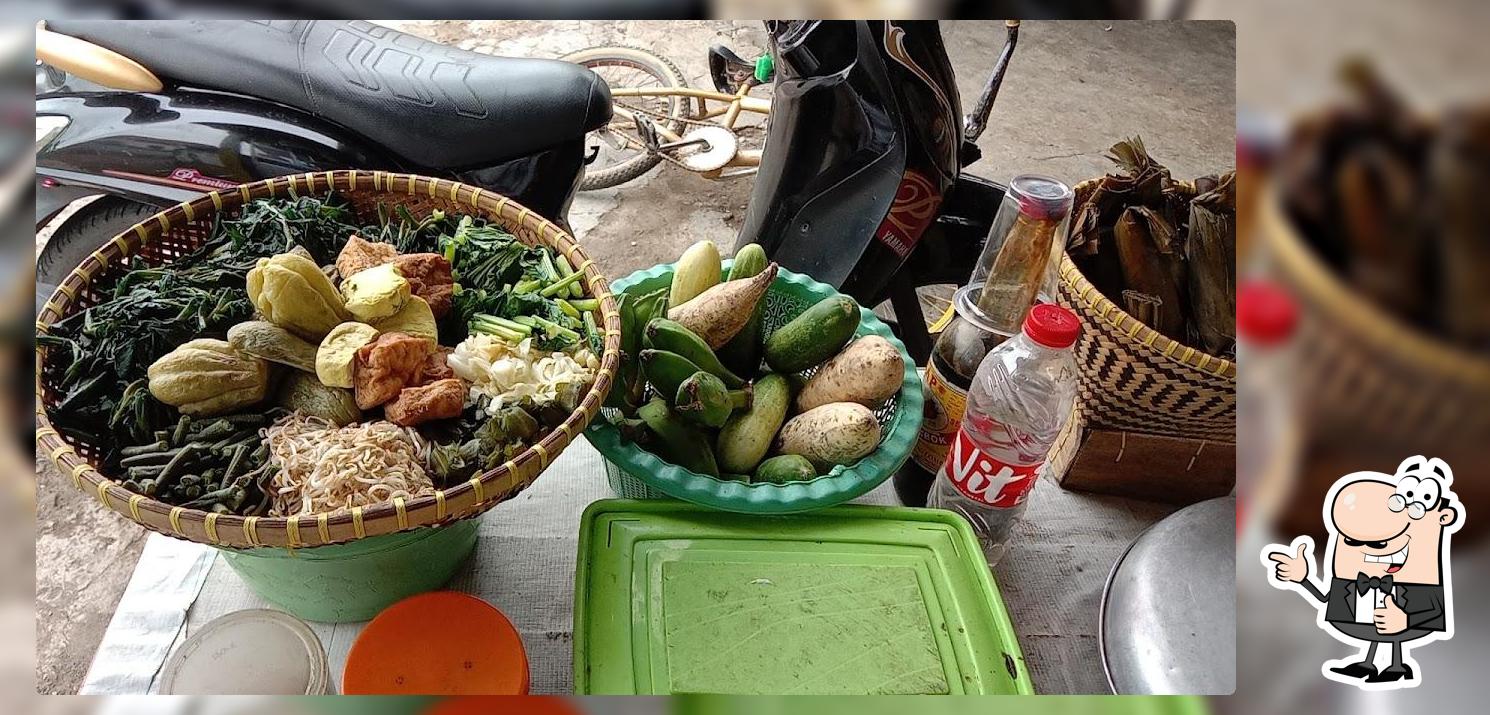 Rujak Gado Gado & Seblak Ceker