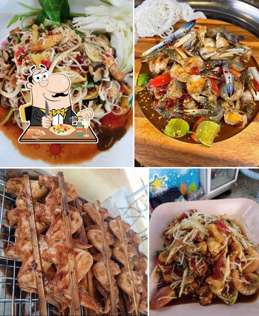 ส้มตำขามใหญ่สาขา2 ไก่ย่างวิเชียรบุรี