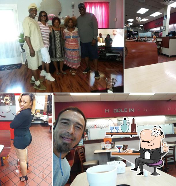Huddle House