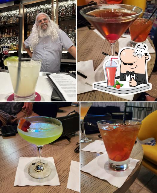 WXYZ Bar