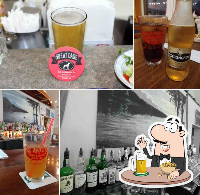 Rendezvous Bar / Paddle & Sports Rentals