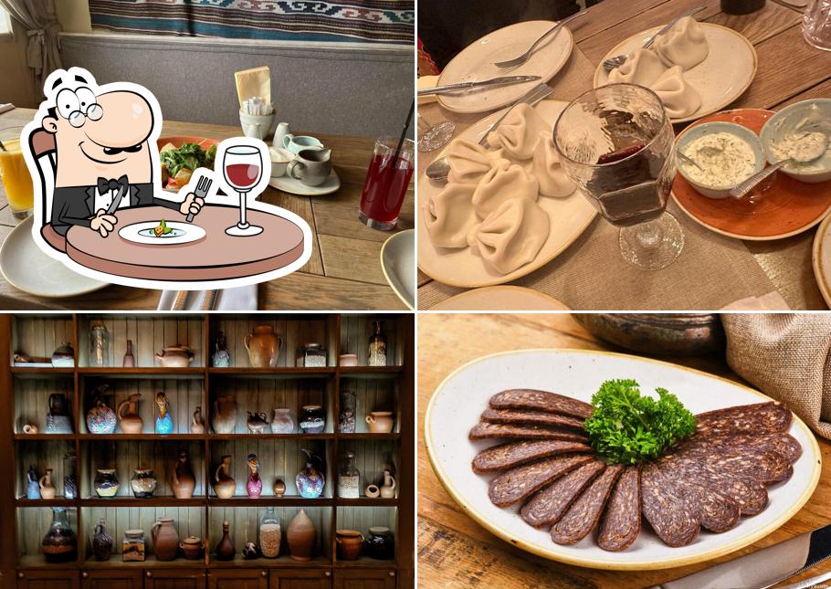 Еда в "Кувшине"