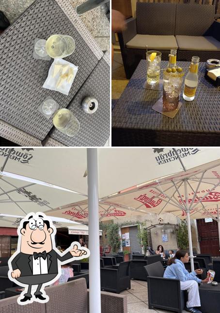 Lounge Bar-Caffe-Food