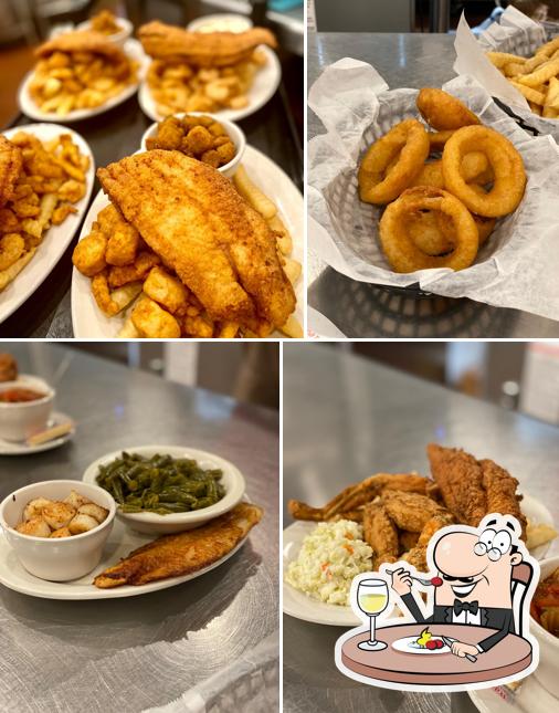 Holland's Shelter Creek Restaurant