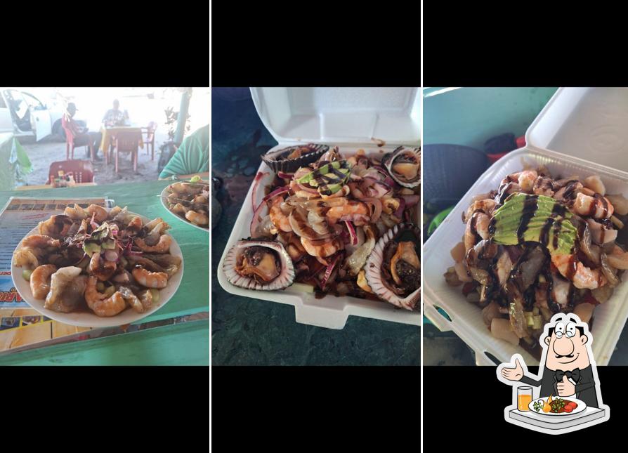 Cocos y Mariscos "El Tío"