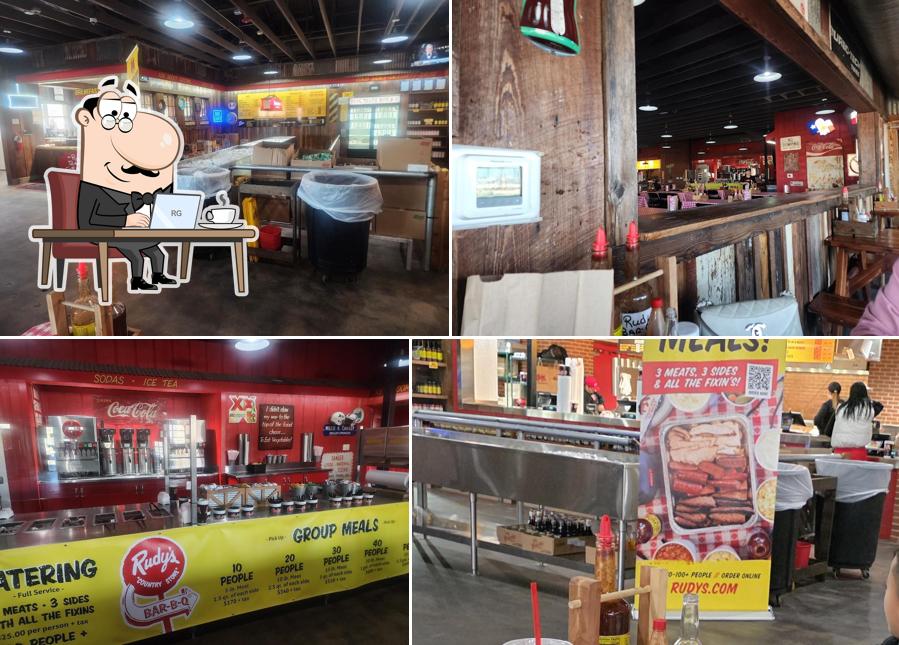 Rudy's "Country Store" and Bar-B-Q