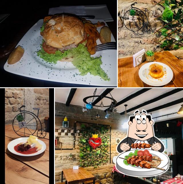 Plazoleta La Bodega - Arte y gastronomía