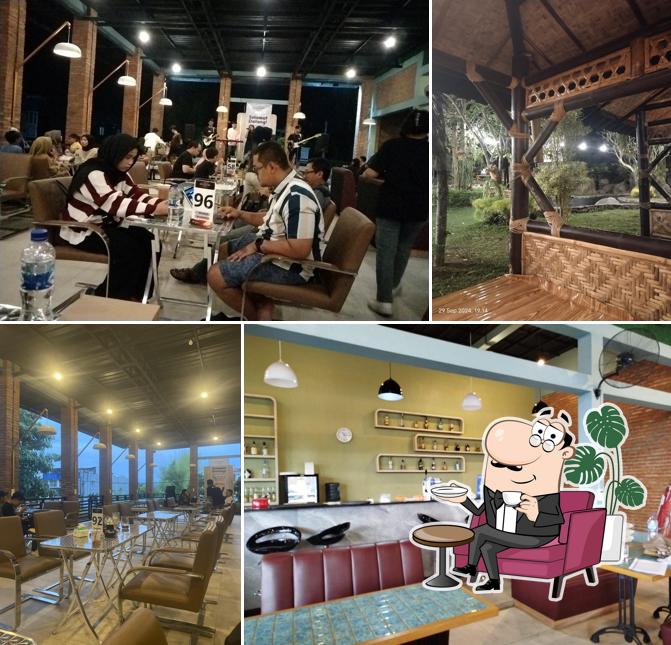 Grand Stone cafe and resto [GSC]