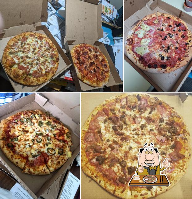 Mama Roni's Pizza