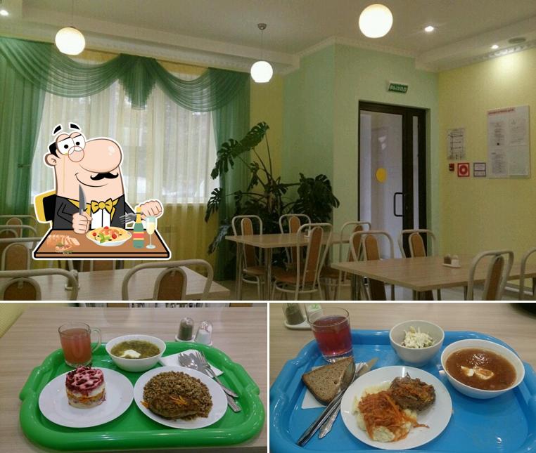 Домашняя столовая