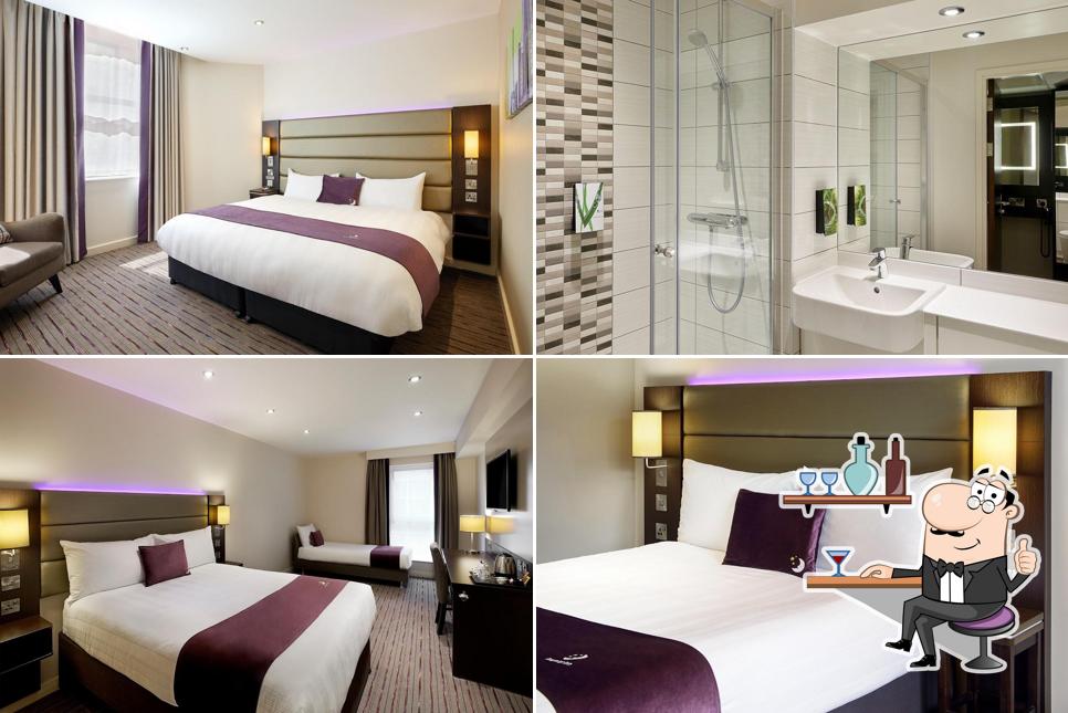 Premier Inn Cobham hotel