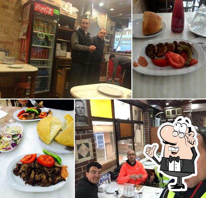 Mavi Köşe Arnavut Bayram'ın Yeri