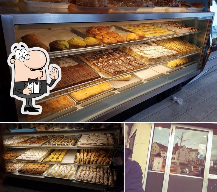 Cinderella's Bakery