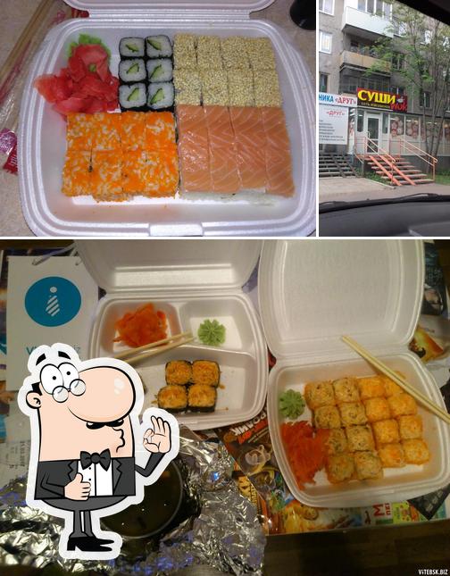 Суши Wok