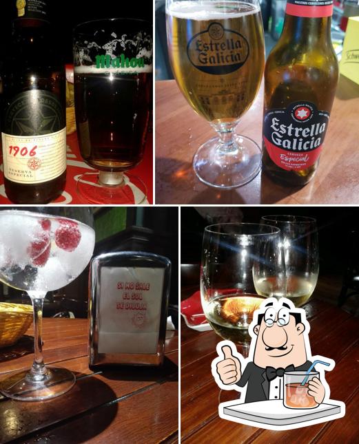 The White Clover - Irish Bar