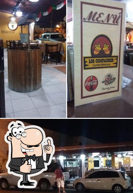 Los Compadres Grill