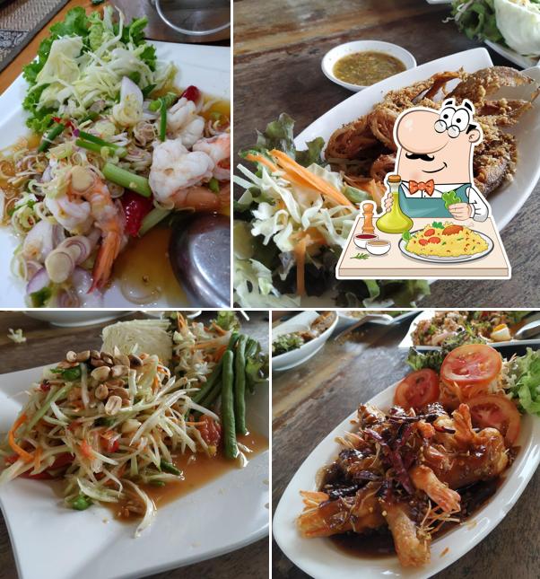 ร้านอาหารเรือนระบียง